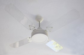 Ventilador De Techo V3044 Bl 90W Pc Led.