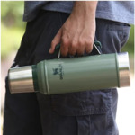 Termo Stanley 950ml Con Manija Y Tapón Cebador - Verde