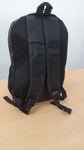 Mochila Porta notebook  16 pulgadas Bolsillo Superior ( Vivos Rojos ) Color Negro