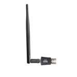Wireless USB N 300 Mbps con una de las antenas externa de 5dBi NISUTA - NSWIU300N4