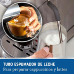 Cafetera De Espresso Oster Compacta Bvstem7200  Accesorios