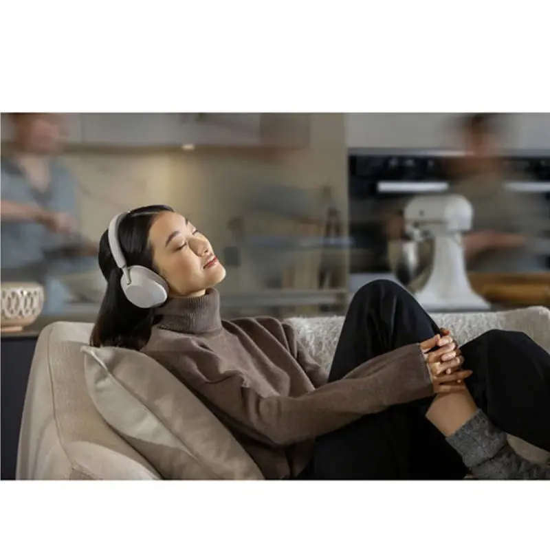 Auriculares para colocar sobre las orejas Sony WH 1000XM5, con cancelación de ruido, color plateado