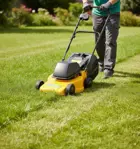 Cortadora de Césped Eléctrica GH 400 3 1HP - 1200W, 40cm, Bolsa Rec, 3 Pos.