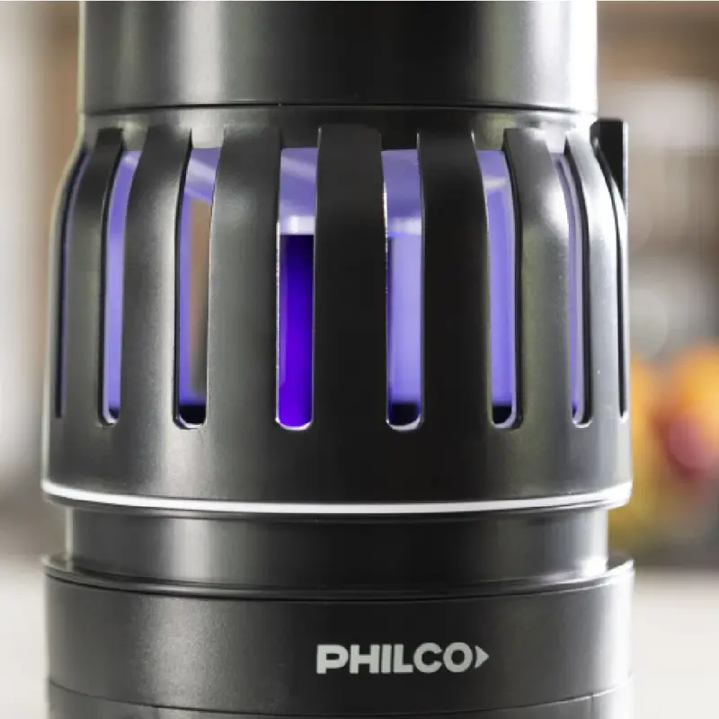 Atrapa Insectos Philco Interior Luz UV Sensor Silencioso PHLR909G NS