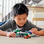 Juguete LEGO Creator 3 en 1 Transportador de Autos de Carreras 31113 para Niños