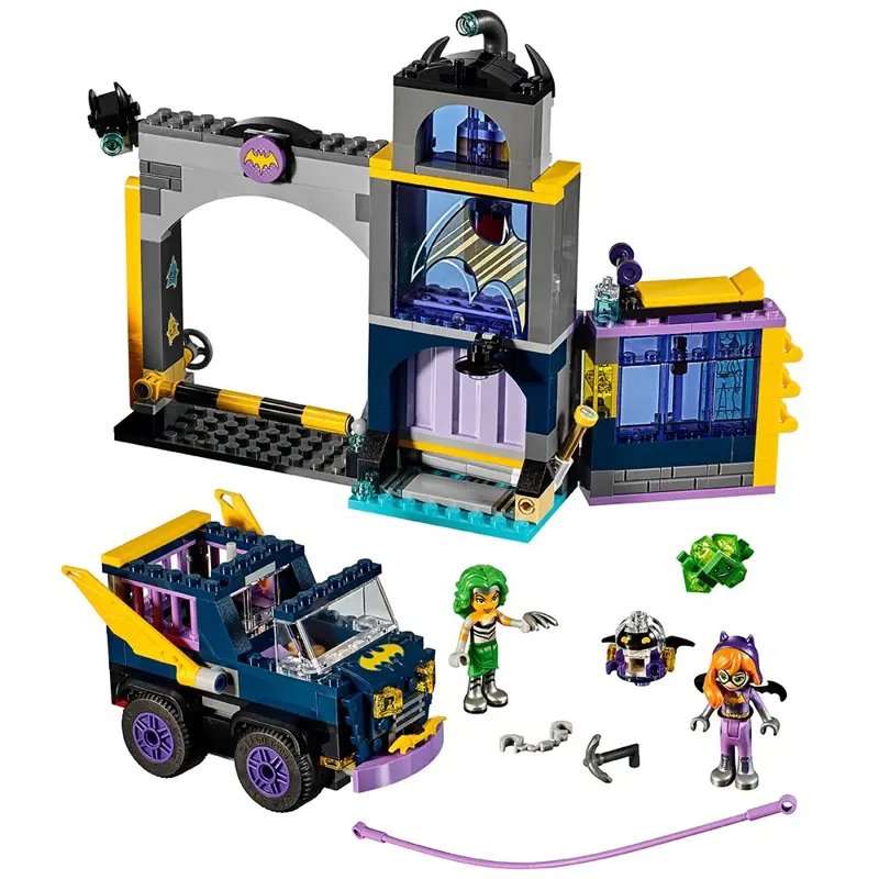 Kit de construcción LEGO DC Super Hero Girls Batgirl Secret Bunker