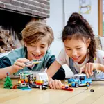 Kit de construcción LEGO Creator 3 en 1 Caravan Family Holiday 31108