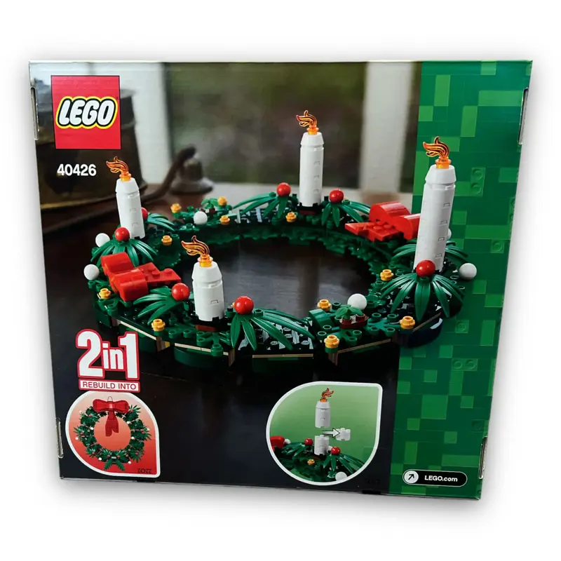 Set de juguetes de construcción LEGO Christmas Tree (40573) y corona (40426)