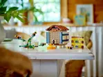 Juguete de construcción LEGO Creator 3 en 1 Birdhouse 31143 con 476 piezas