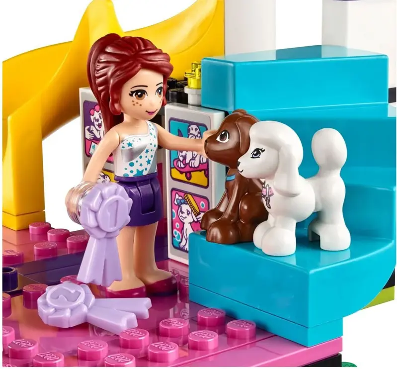 Kit de construcción LEGO Friends Puppy Championship 41300