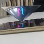Pantalla Holográfica 3D para Móviles y Tablets A China