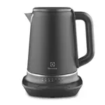 Pava Eléctrica Electrolux Expert 1,7L EKP70