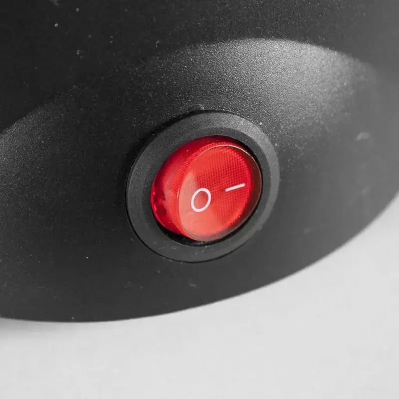 Panquequera Ultracomb 700W PQ 8700