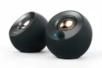 Altavoces de escritorio Creative Pebble V2 USB-C de 8 W RMS de potencia