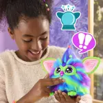 Peluche interactivo Furby Galaxy Edition con 15 accesorios