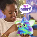 Peluche interactivo Furby Galaxy Edition con 15 accesorios