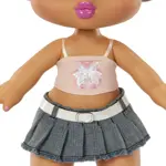 Muñeca Bratz Big Babyz Yasmin de 33,7 cm con traje, mascota y botella