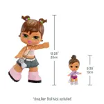 Muñeca Bratz Big Babyz Yasmin de 33,7 cm con traje, mascota y botella