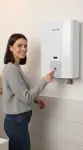 Calefón CE-14LSM - 14L, Gas Natural, Tiro Natural, Panel Digital, Blanco
