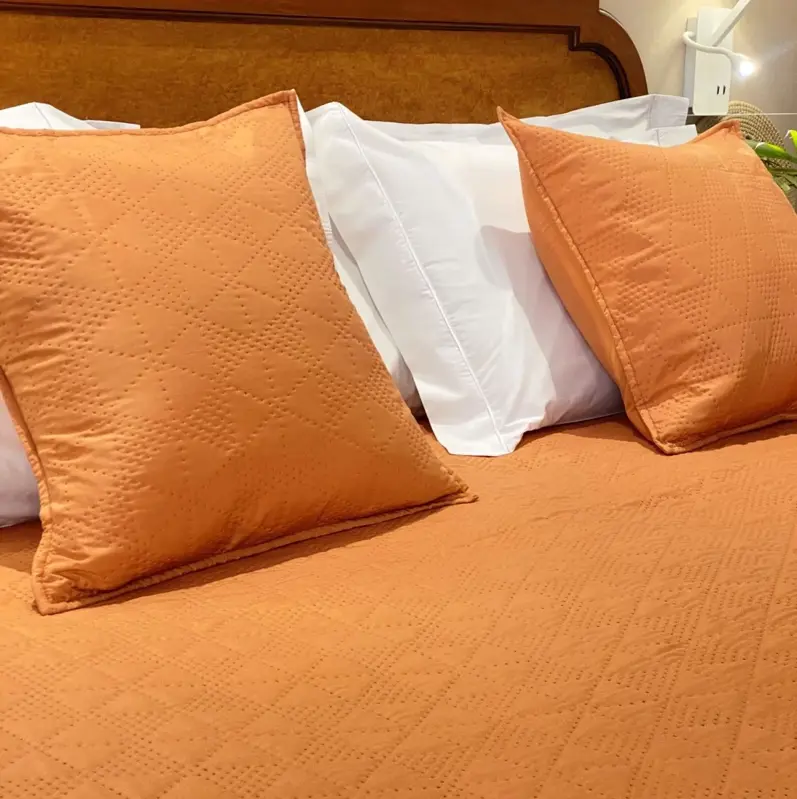 Cubrecama Quilt Brescia 2 1/2 plazas Urban Caramelo