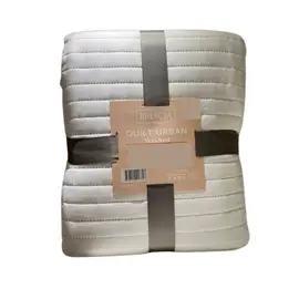Cubrecama Quilt King Size Urban Bl...
