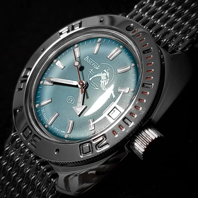 Reloj Vostok Amphibia 710059 con correa de resina negra