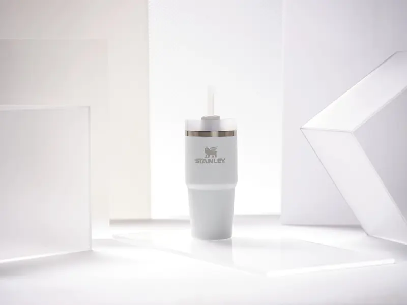 Vaso Stanley Quencher H2.0 FlowState de acero inoxidable 414 ml