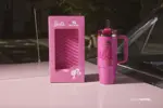 Botella de agua Stanley x Barbie™ Icon Quencher 900 ml