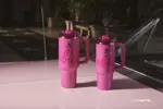 Botella de agua Stanley x Barbie™ Icon Quencher 900 ml