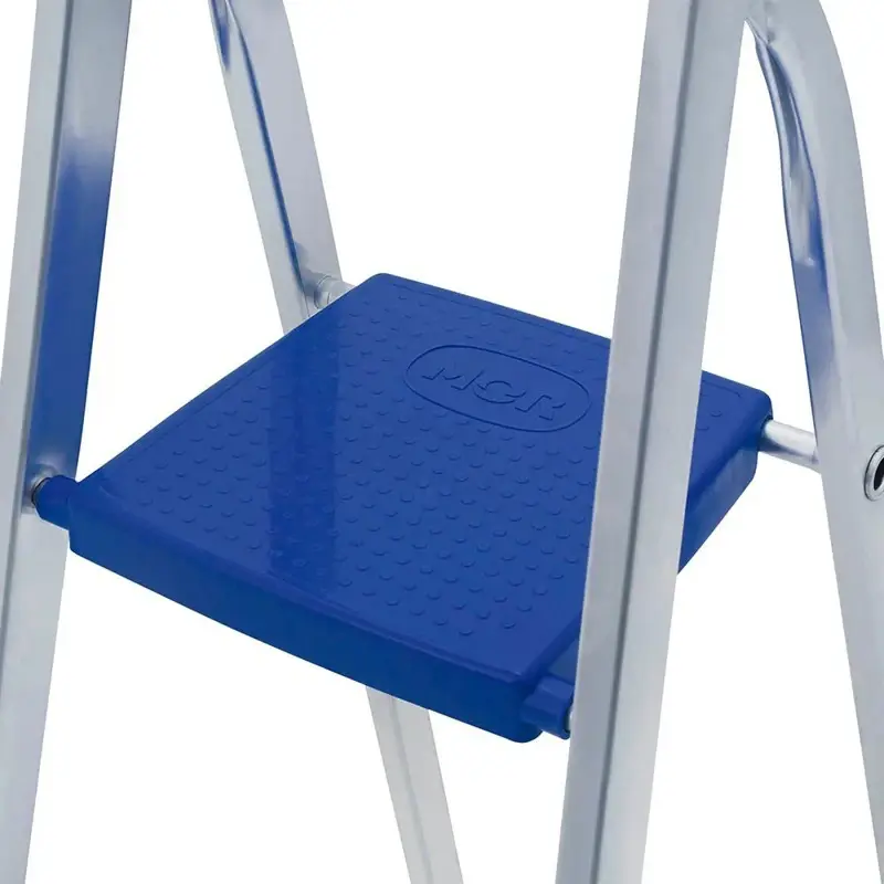 Escalera Aluminio Tipo Tijera Plegable 5 Escalones Mor 5103