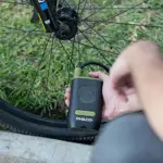 Inflador Compresor Portatil Inalámbrico USB Philco Batería 150 PSI I151P