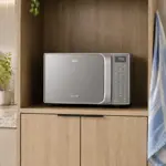 Microondas BGH QuickChef Digital Inverter con Grill Silver 28L