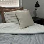 Acolchado 4 estaciones KING- Reversible Blanco/Gris