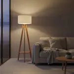 Lampara Tripode Nordica con Estante Jazmin