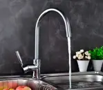Grifería Para Cocina Monocomando Giratorio Novohome Cromo