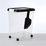 Contenedor de Alimento Proline Hermetico con Ruedas 30L Negro ALIPR142-NS