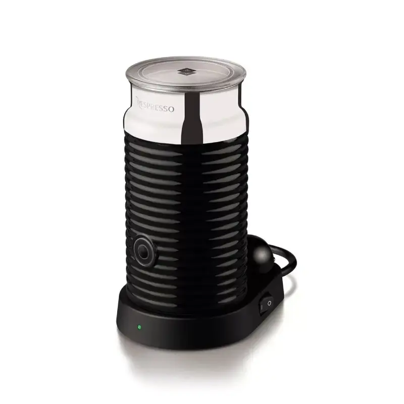 Cafetera Nespresso Inissia Black Curva + Aeroccino A3D40 AR BK