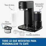 Cafetera Oster Latte 4 en 1 c/espumador integrad Accesorios