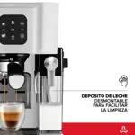Cafetera Espresso Ultracomb Digital Semiautomatica CE-6111