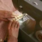 Máquina de coser SINGER Heavy Duty 4452 de alta velocidad con accesorios