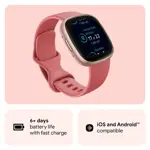 Reloj inteligente de fitness Fitbit Versa 4 con GPS, frecuencia cardíaca y más funciones renovado