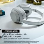 Auriculares Bluetooth Sony ULT WEAR para colocar sobre las orejas con Alexa, color blanco