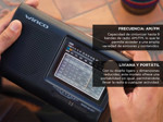 Radio Portátil de Mano Winco W2005 Dual 9 Bandas AmFm