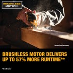 Herramienta oscilante DEWALT ATOMIC 20V MAX* inalámbrica DCS354B