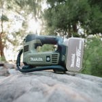Inflador Makita ADMP180ZX Outdoor Adventure™ LXT® de 18 V y 120 PS