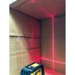 Nivel Laser de Punto Dewalt DW0822 15Mts