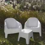 Set de 2 Sillones Skarpo + Mesa Sunset blanco