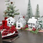 Colección Christmas Village AuldHome Farmhouse #2 con chur