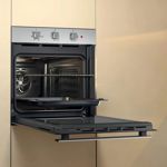 Horno Eléctrico Empotrable Whirlpool WOB71AS  71 Lts Inox Convección