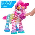 Peluche interactivo FurReal Zenya My Rainbow Zebra Kids 4+